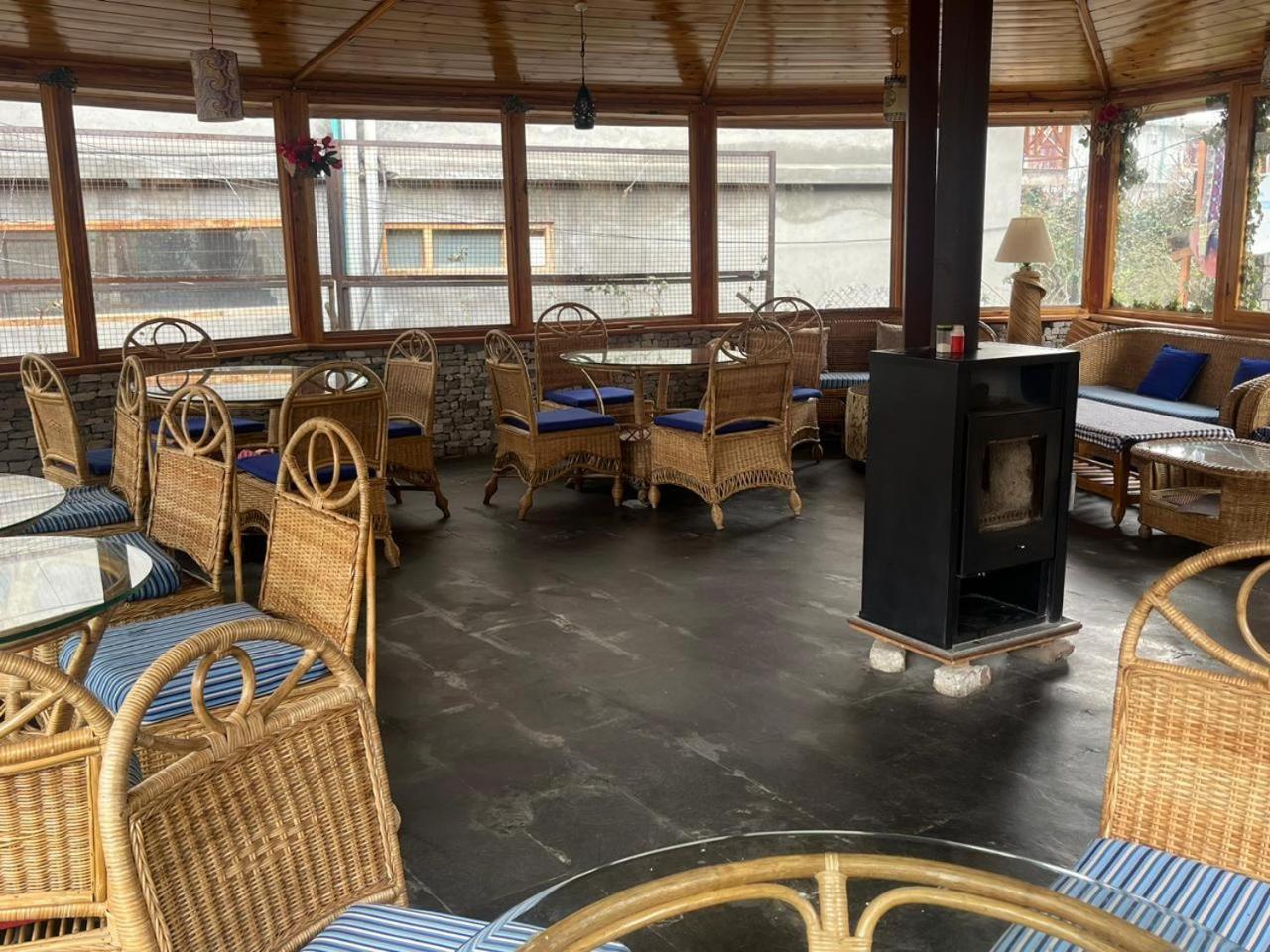 Mrikula Cottage Manali  Ngoại thất bức ảnh
